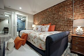 Restored Historic Home 5 BR 4.5 Bath