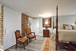 Restored Historic Home 5 BR 4.5 Bath