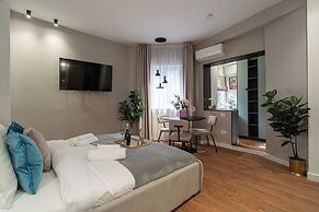 Trendy & Private City Studios Near Cismigiu & Calea Victoriei