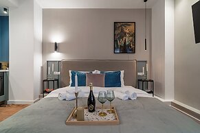 Urban Chic Studios - Steps to Cismigiu