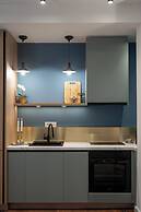 Urban Chic Studios - Steps to Cismigiu