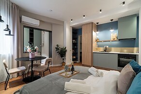 Trendy & Private City Studios Near Cismigiu & Calea Victoriei