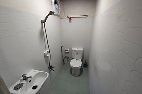 La Ud Lounge and Hostel