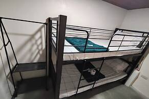 La Ud Lounge and Hostel