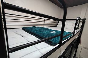 La Ud Lounge and Hostel