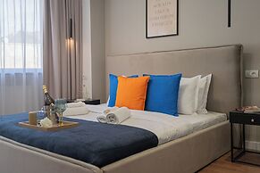 Modern & Spacious 2BR Steps to Cismigiu Gardens