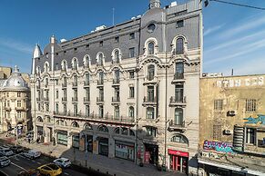 Modern & Spacious 2BR Steps to Cismigiu Gardens