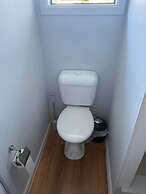 301 Bealey Ave Motel