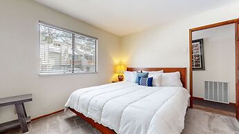 Mammoth Sierra Townhomes #38 3 Bedroom Condo