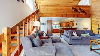 Mammoth Sierra Townhomes #38 3 Bedroom Condo