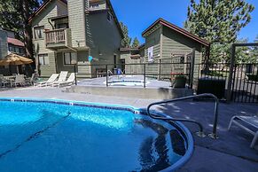 Mammoth Sierra Townhomes #38 3 Bedroom Condo