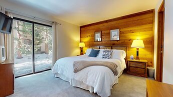 Mammoth Sierra Townhomes #38 3 Bedroom Condo