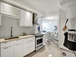 Tides of Hollywood N-11G