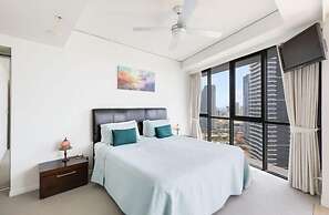 Sierra Broadbeach - Ocean View Apartment