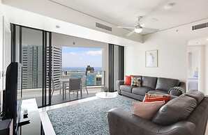 Sierra Broadbeach - Ocean View Apartment