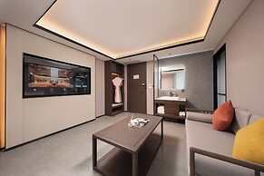 World Hotel Kaifeng Gulou Square Branch