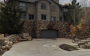 Deer Valley Escapes - Park City Ski Resort Condos