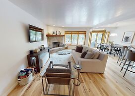 Deer Valley Escapes - Park City Ski Resort Condos