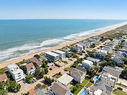 Beach Break Getaway in Virginia Beach