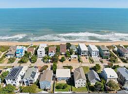 Beach Break Getaway in Virginia Beach