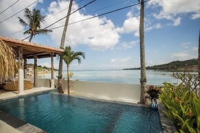 Sunset House Ceningan