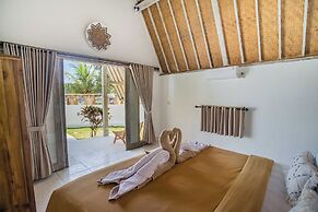 Sunset House Ceningan