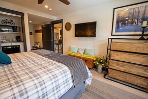 Eagle Springs West Condos - Solitude UT