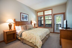 Eagle Springs East 1 & 2 Bedroom Condos