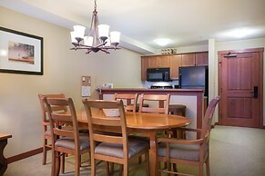 Eagle Springs East 1 & 2 Bedroom Condos