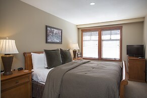 Eagle Springs East 1 & 2 Bedroom Condos