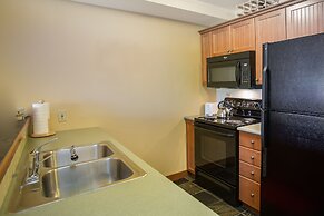 Eagle Springs East 1 & 2 Bedroom Condos