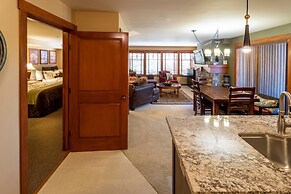 Eagle Springs East 1 & 2 Bedroom Condos