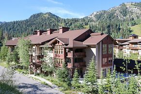 Eagle Springs East - 2 Bedroom Condos in Solitude UT