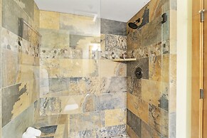 Powderhorn Lodge Deluxe Condos - Solitude UT