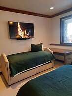 Beaver Creek Resort CO - Townsend Place & Strawberry Park Condos