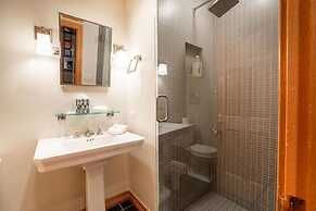 Beaver Creek Resort CO - Townsend Place & Strawberry Park Condos