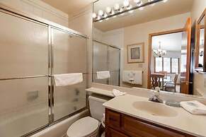 Beaver Creek Resort CO - Townsend Place & Strawberry Park Condos