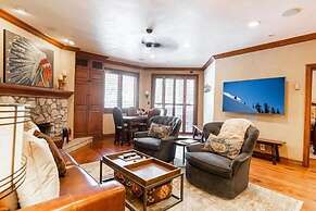 Beaver Creek Resort CO - Townsend Place & Strawberry Park Condos