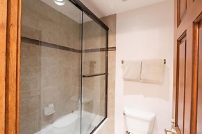 Beaver Creek Resort CO - Townsend Place & Strawberry Park Condos