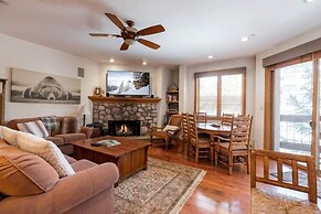 Beaver Creek Resort CO - Townsend Place & Strawberry Park Condos