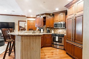 Beaver Creek Resort CO - Townsend Place & Strawberry Park Condos