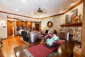 Beaver Creek Resort CO - Townsend Place & Strawberry Park Condos