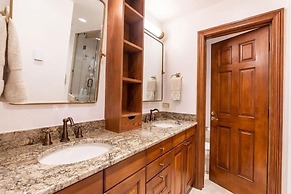 Beaver Creek Resort CO - Townsend Place & Strawberry Park Condos