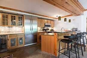 Vail Ski Resort - Luxury Condos