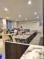 Elite Hotel Gachibowli