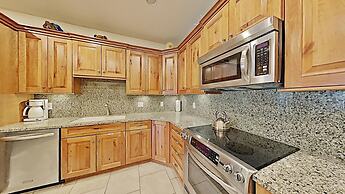 Mammoth Mountain Vacation Condos