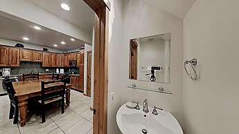 Mammoth Mountain Vacation Condos