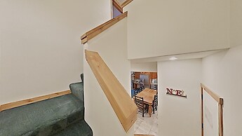 Mammoth Mountain Vacation Condos