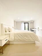 Loewy's Home Jakarta