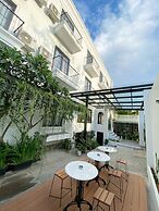 Loewy's Home Jakarta